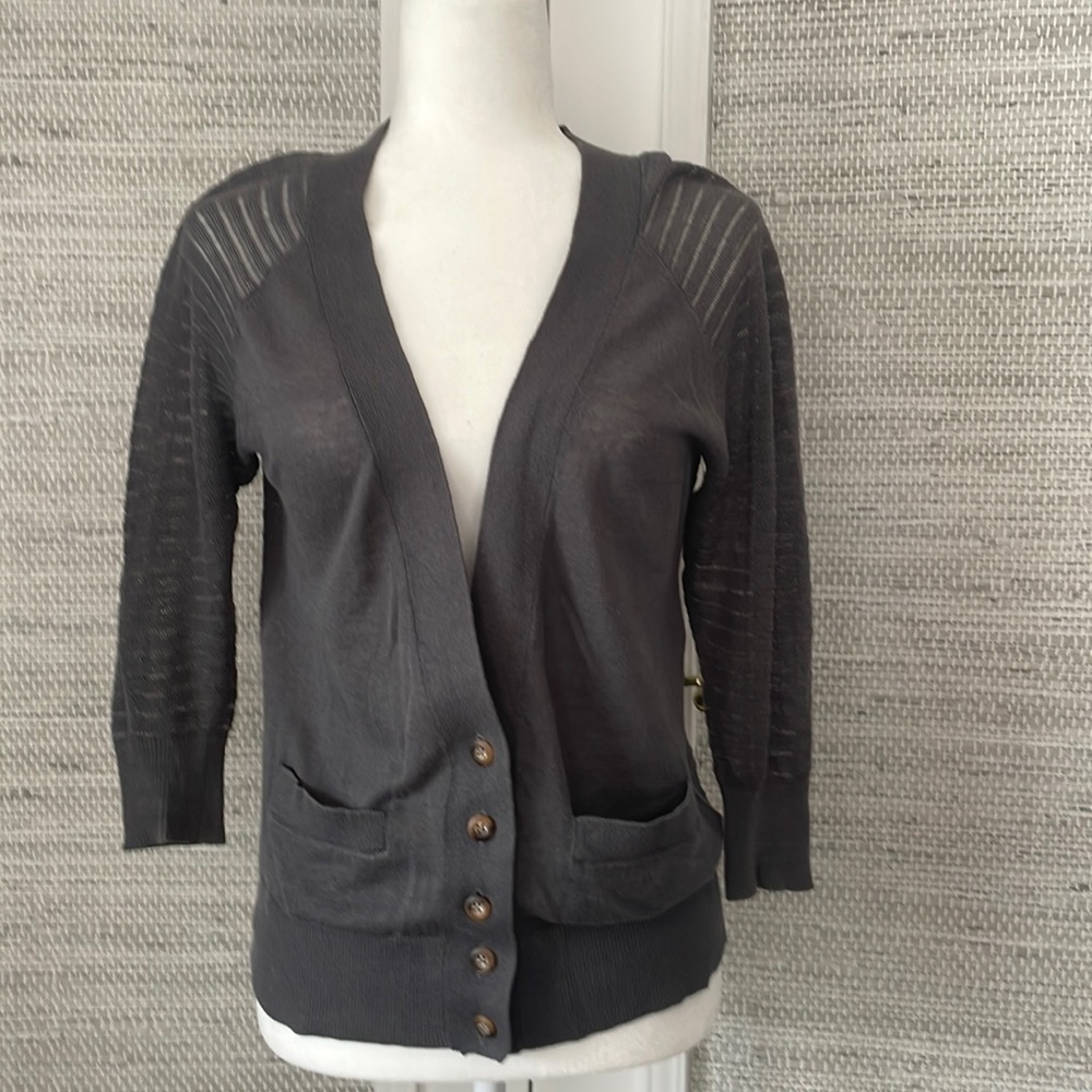 3/4 sleeve Gap cardigan